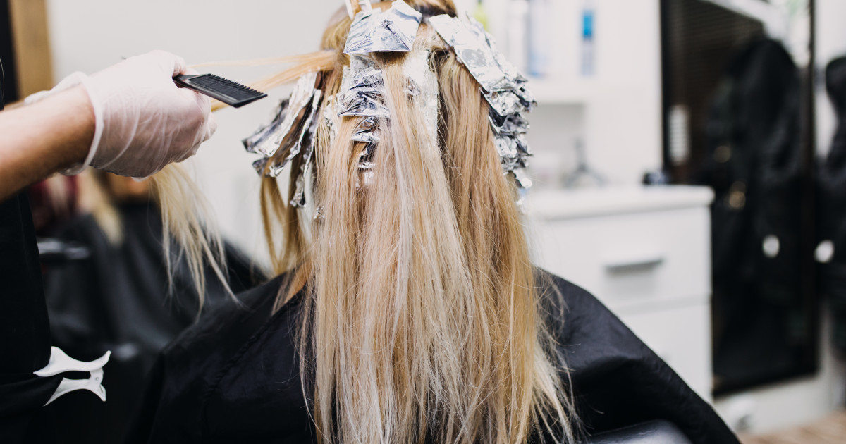 În cât timp se duce vopseaua din păr