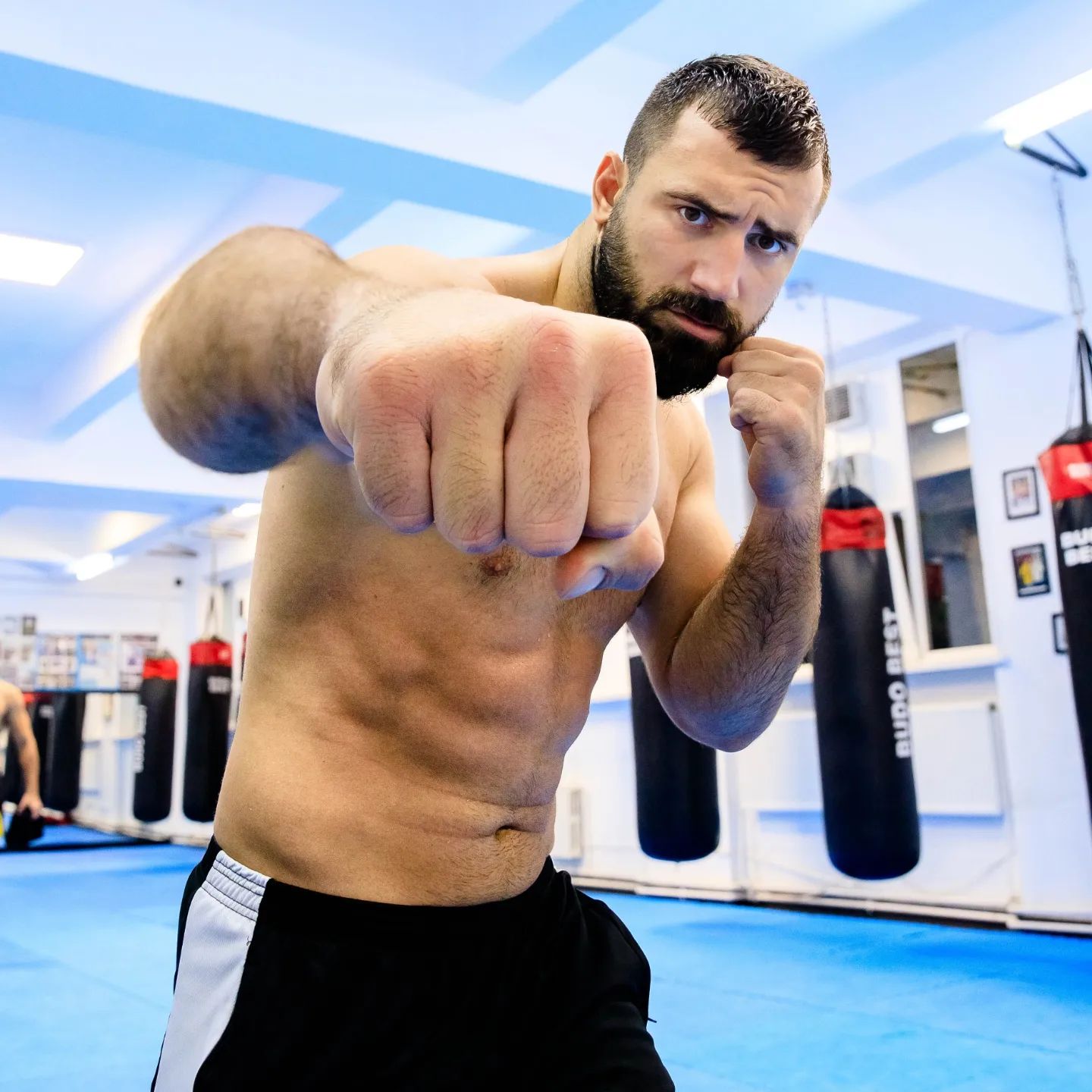 Luptatorul MMA Andrei Stoica