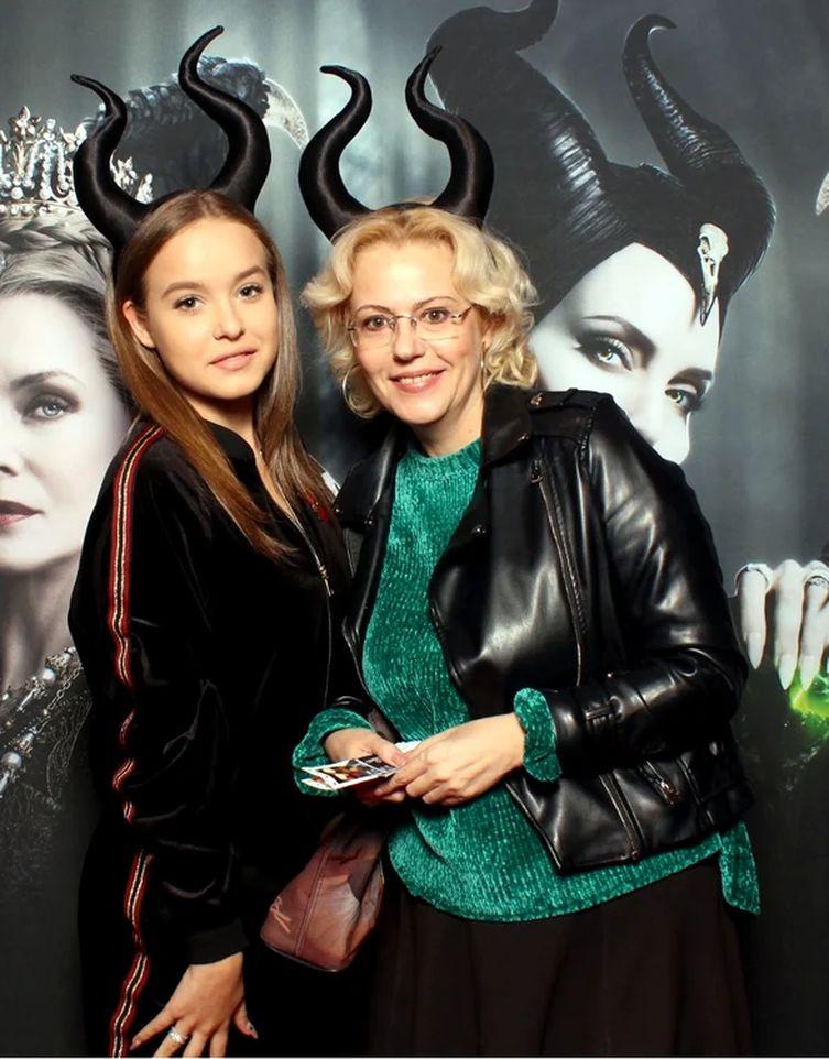 Raluca Moianu și fiica ei, Mara