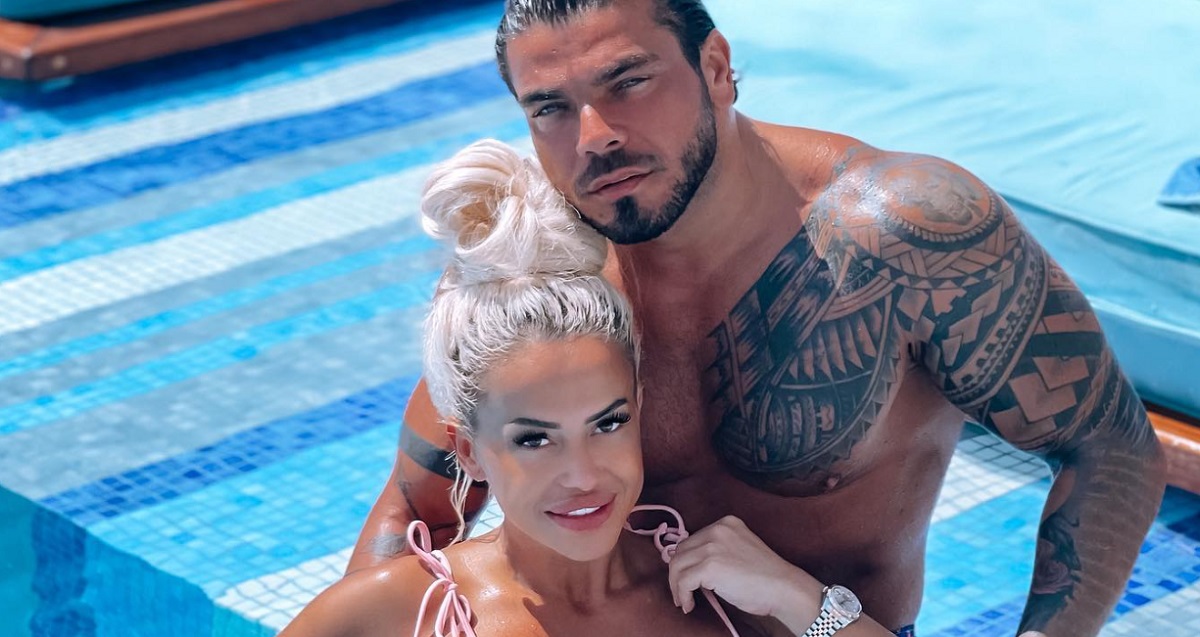 Cum o cheamă pe Anda Adam, în buletin