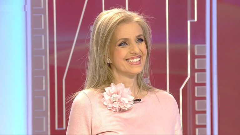 Imagini superbe cu Bianca Brad de acum 33 de ani. Cum arăta în costum de baie, atunci când a câștigat un concurs de Miss