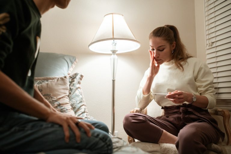 Nu vreau să fiu mamă. Iubitul meu își dorește foarte tare un copil, dar eu nu mă simt pregătită