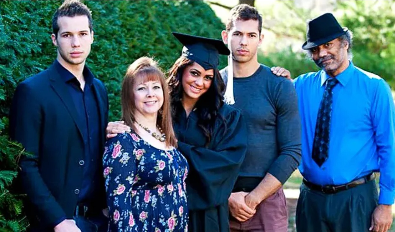 Cu ce se ocupă familia fraților Tat