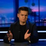 În ciuda contactelor pe care le are, lui Selly îi este greu în postura de producător de film și formate de divertisment