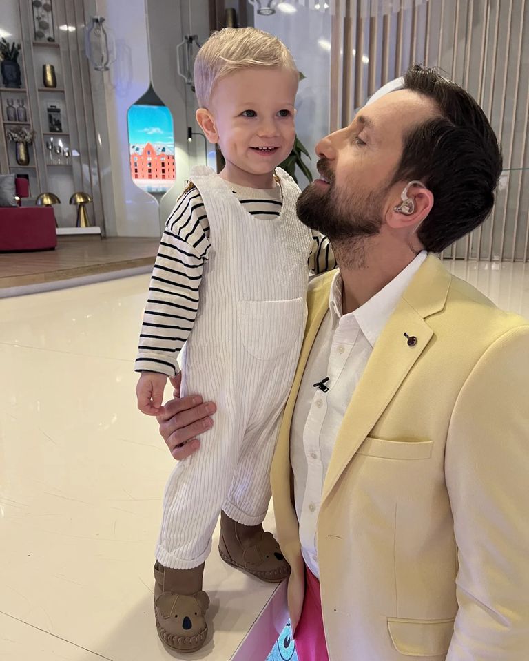 Fiul lui Dani Oțil, imagine adorabilă