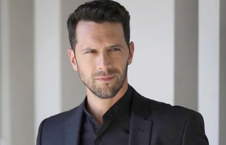 Ce a pățit Adrian Nartea, când un fan a cerut să facă o poză cu el: “Eram doar cu prosopul” VIDEO EXCLUSIV