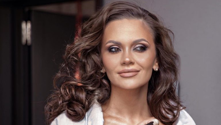 „Eu am făcut depresie pe partea profesională”. Cristina Șișcanu, mărturisiri despre momentele grele din viața ei VIDEO EXCLUSIV