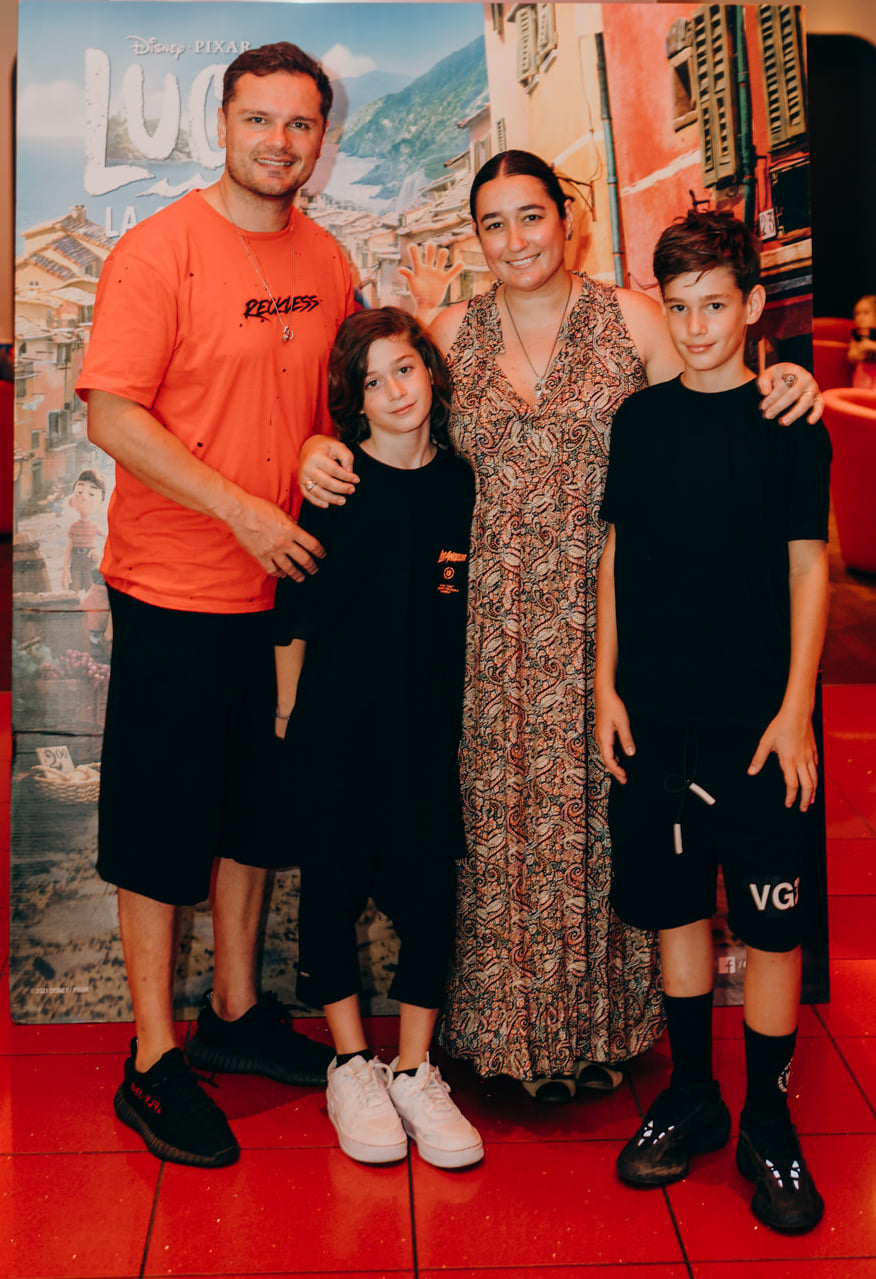 Cum face față filmărilor cel mai mic actor din serialul „Clanul” (2)