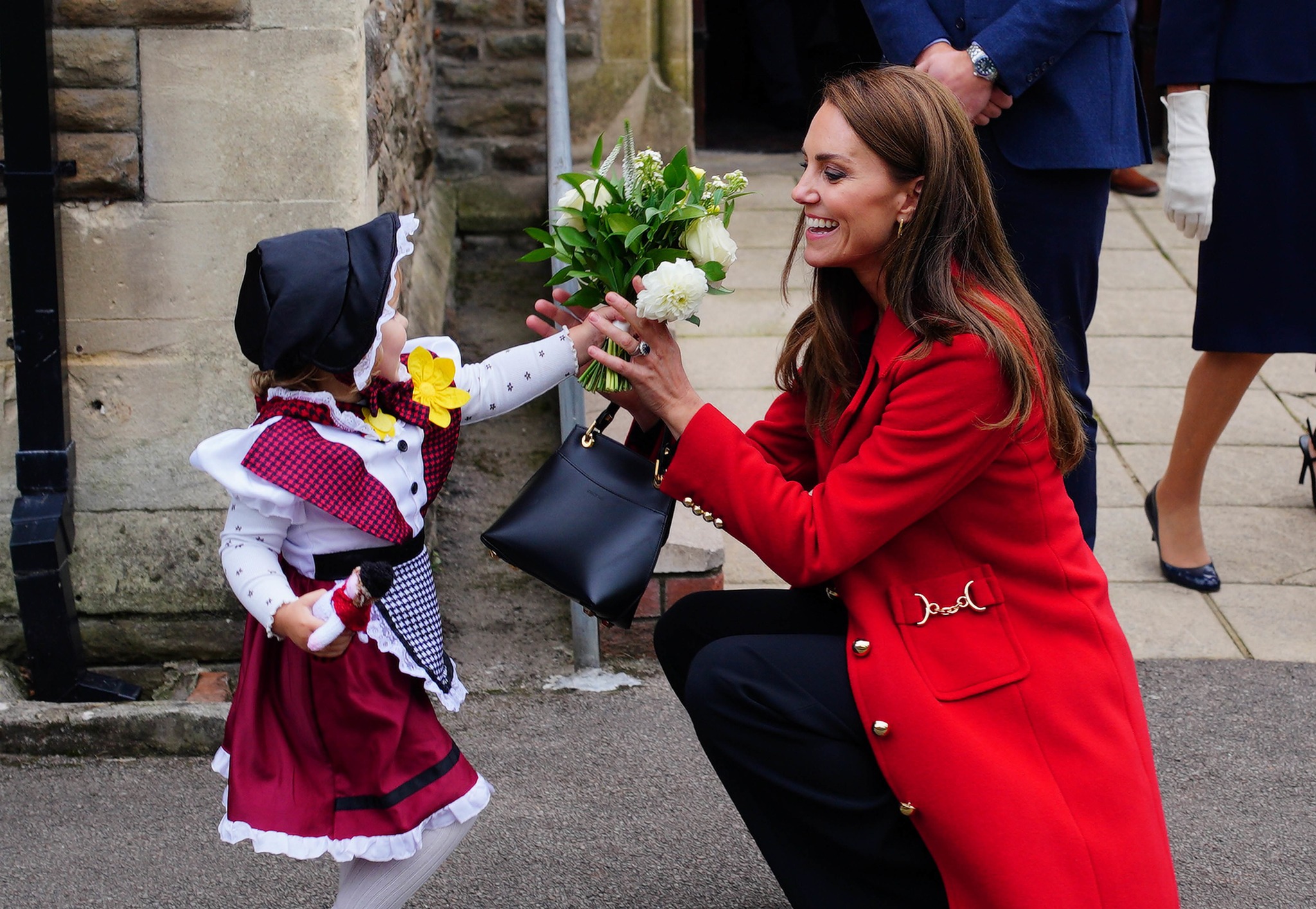 De ce regina Camilla și Kate Middleton poartă roșu la evenimentele regale