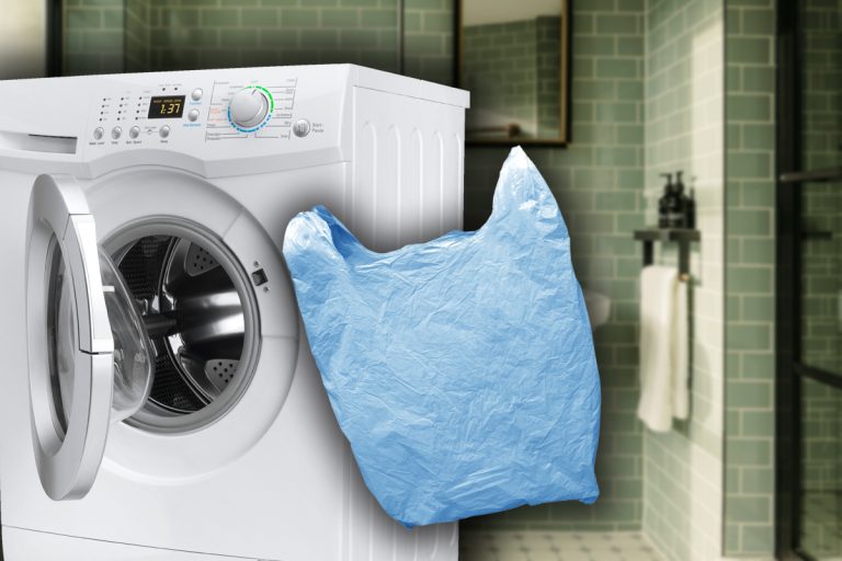 De ce trebuie să pui o pungă de plastic în mașina de spălat rufe. Trucul e genial, te scapă de o mulțime de neplăceri