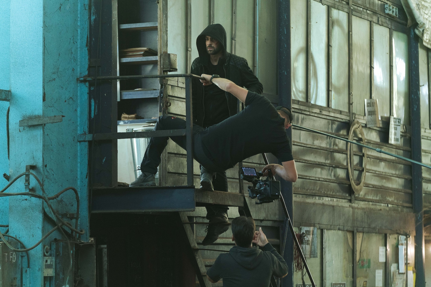 Denis Hanganu povestește cum se produc scenele de bătaie din serialul „Clanul”