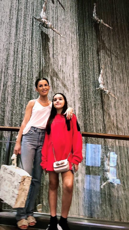 Denisa Nechifor s-a transformat în detectiv de când a crescut fiica ei