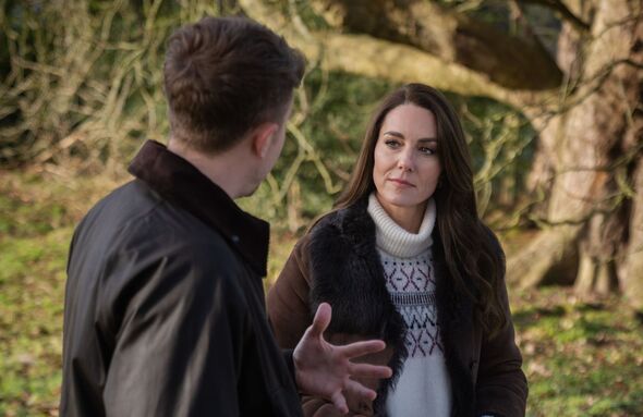 Care este haina pe care Kate Middleton o are în dressing de peste 10 ani?