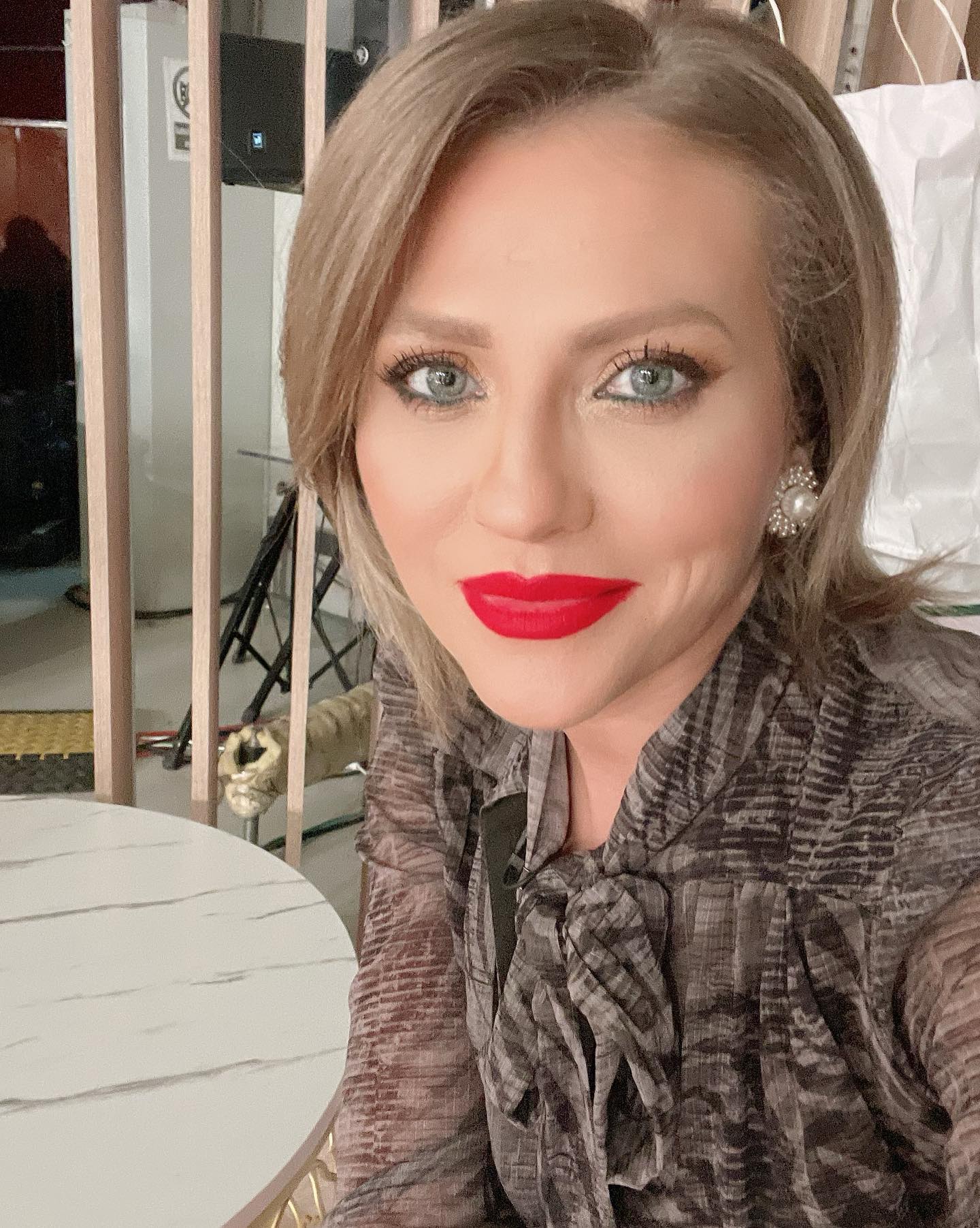 Mirela Vaida are un nou look