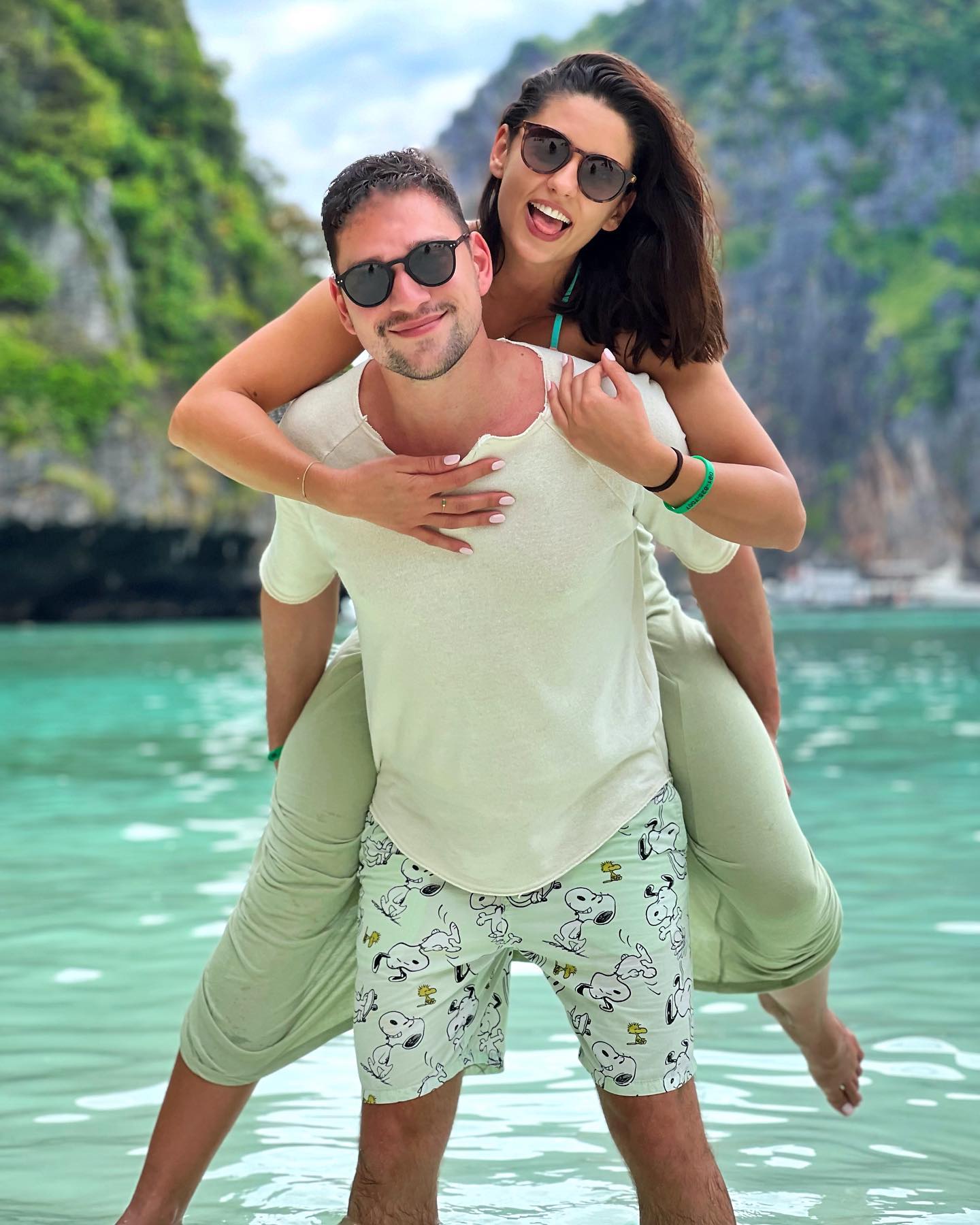 Oana Moșneagu și iubitul ei, dezvăluiri despre începuturile relației