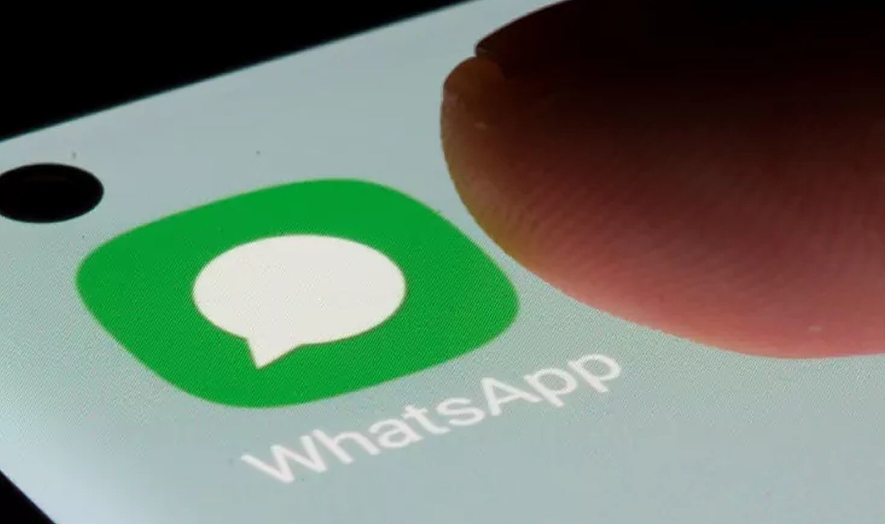 Semnul care arată că cineva ți-a accesat telefonul pentru a-ți citi mesajele de pe WhatsApp