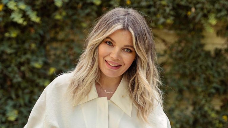 Din ce își câștigă banii Gina Pistol, după ce s-a retras din televiziune. Activitatea pe care o desfășoară în prezent