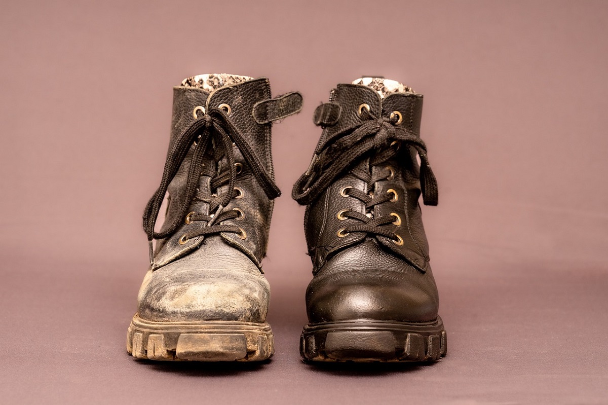 De ce copiii nu ar trebui să poarte niciodată încălțăminte de la second-hand