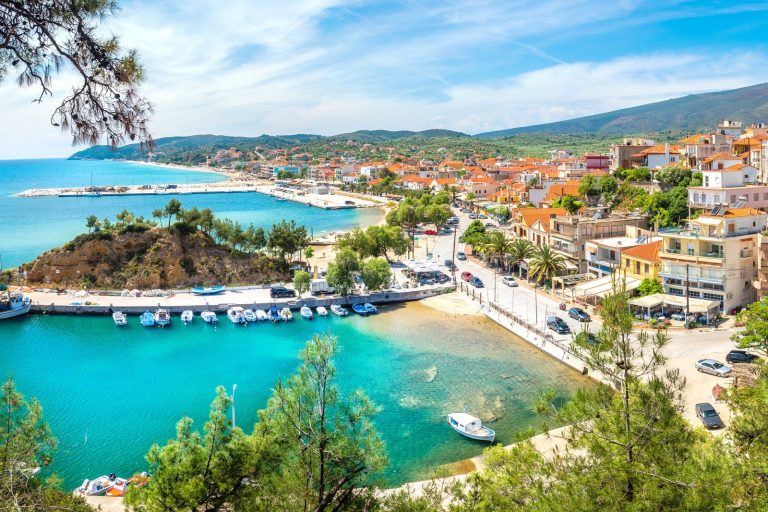 Cât a ajuns să coste o vacanță în Grecia în 2023. Nu mai e o destinație așa ieftină