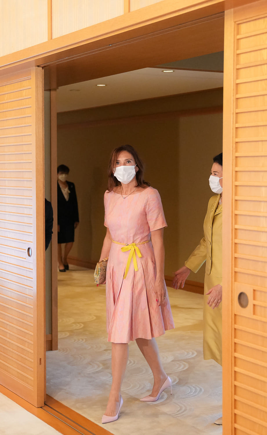 Ce rochie a purtat Carmen Iohannis în Japonia