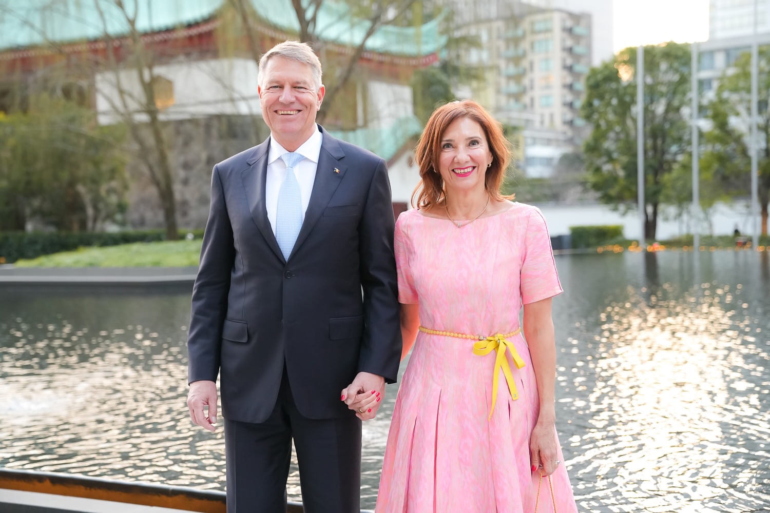Ce rochie a purtat Carmen Iohannis în Japonia