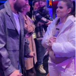 Cum și-a făcut apariția Theo Rose, la mall, însărcinată în luna a șasea