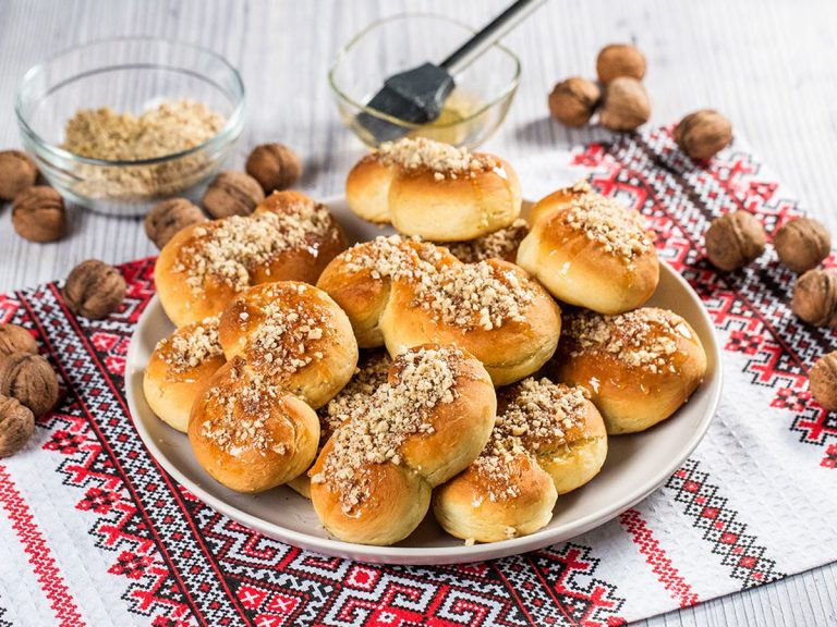 De ce au mucenicii forma cifrei 8. Semnificația specială, pe care puțini români o cunosc