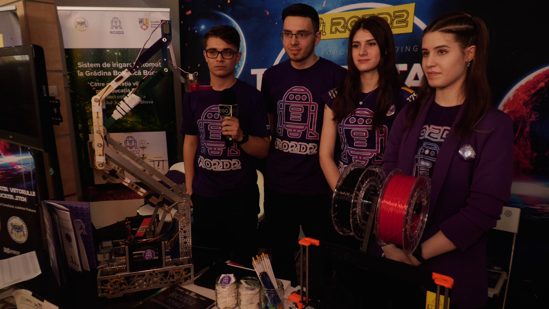 Echipa de robotică RO2D2 ne reprezintă, în SUA, la Campionatul Mondial de la Houston