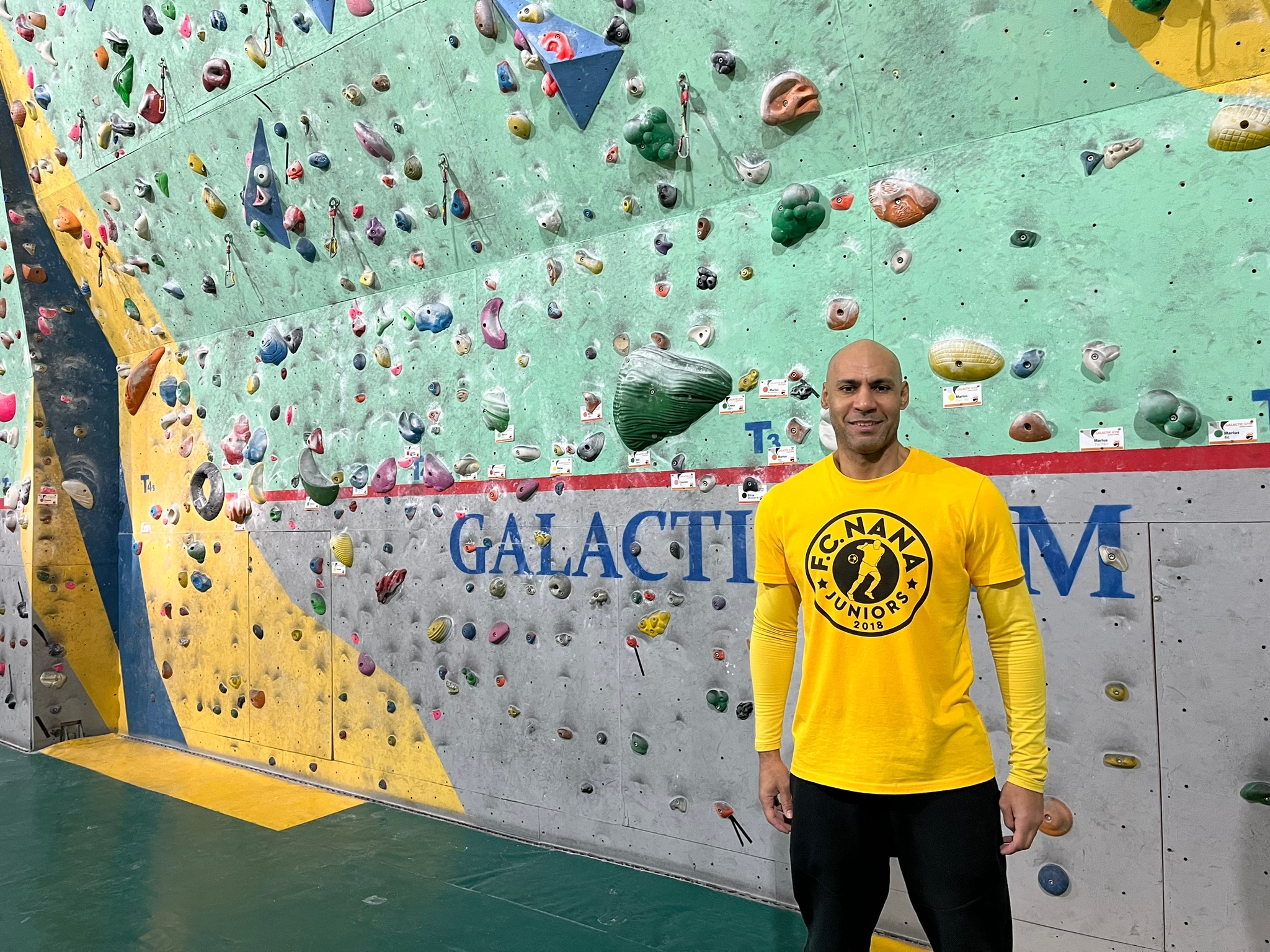 Nana Falemi s-a retras din fotbal, dar nu a scos fotbalul din viața lui