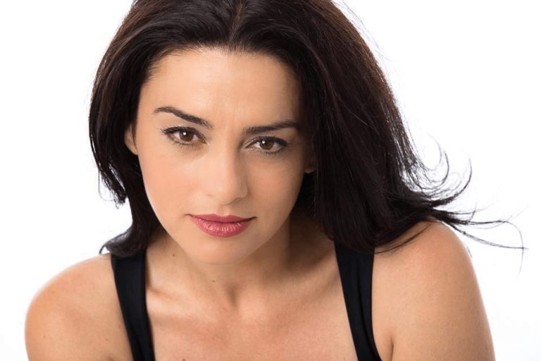 Prin ce a trecut Maria Obretin, Sofia din Clanul, până să ajungă la actorie: „Au fost ani mulți și grei în care am avut și alte joburi, ca să îmi permit să fiu actriță” EXCLUSIV