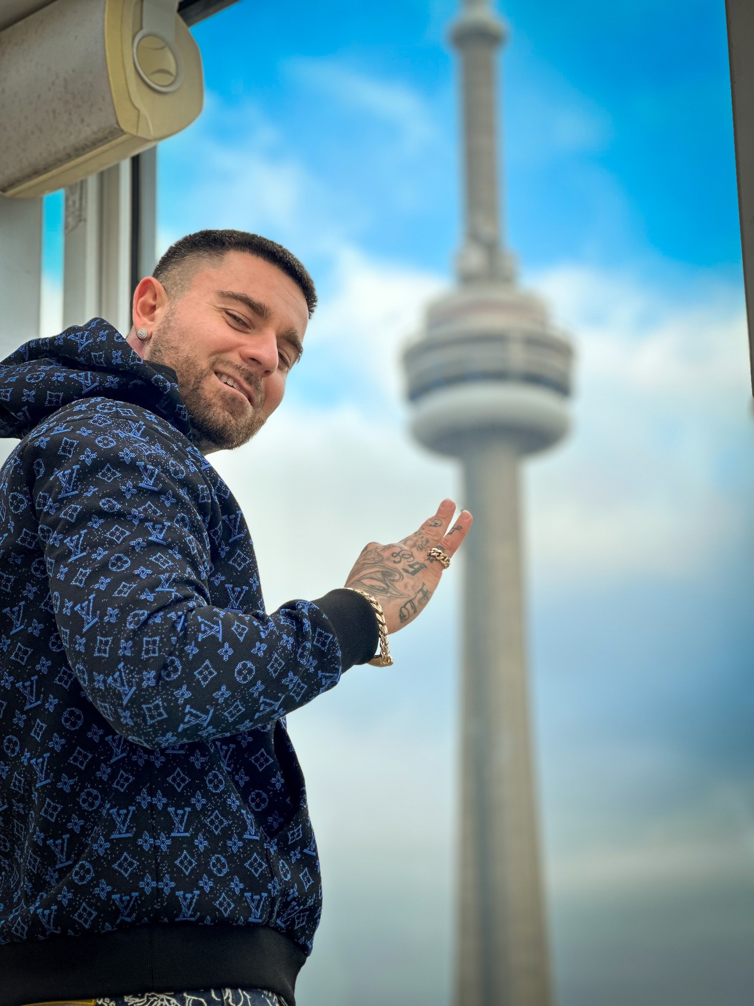 Sunt sau nu împreună Francisca și TJ Miles?