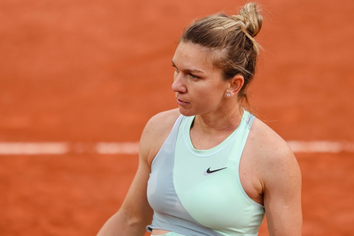 Lovitură grea pentru Simona Halep! A părăsit-o în plin scandal de dopaj