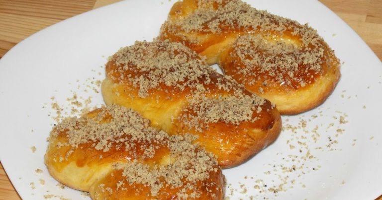 Cum se însiropează corect mucenicii. Secretul ca să iasă perfecți, exact ca la patiserie