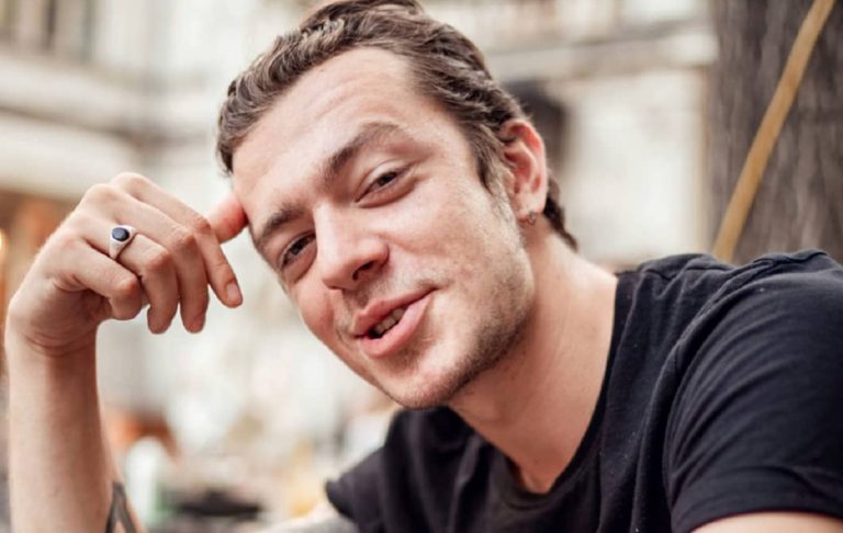 Cine este și cum arată soția lui Jean Gavril, concurent la America Express. Cei doi sunt împreună din liceu