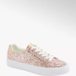 modele de sneakers pentru primăvara 2023