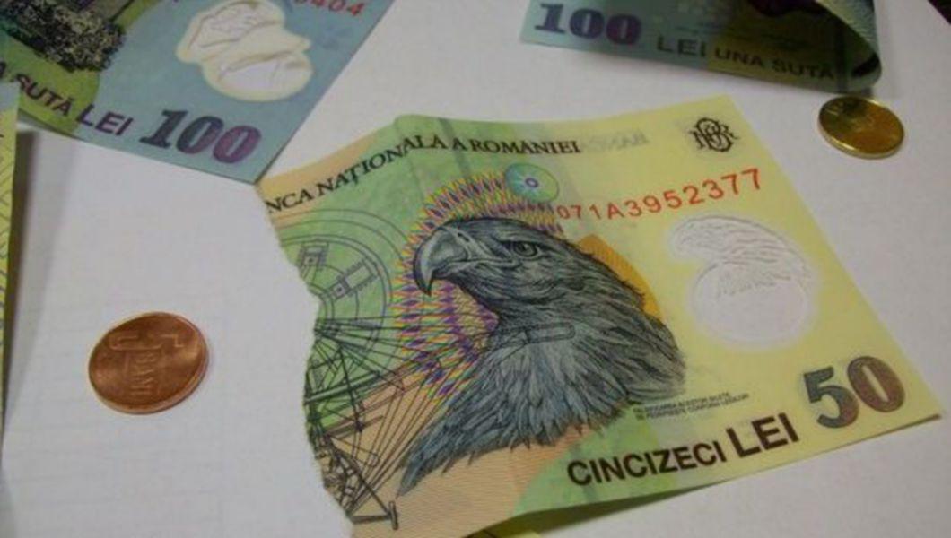 Bancnotele de care românii trebuie să scape cât mai repede. Vor fi scoase de circulație. Nu vor mai fi primite în magazine