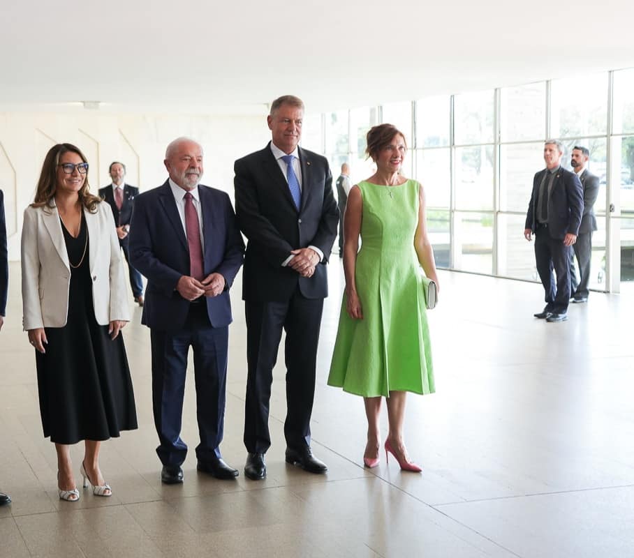 Carmen Iohannis, apariție inedită la întâlnirea din Brazilia