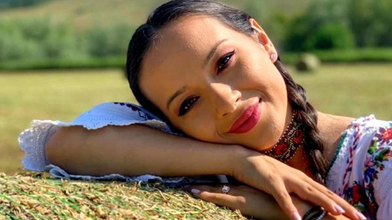 Cu ce se confruntă Vlăduța Lupău de ani buni. Diagnosticul primit de artistă