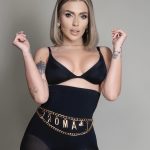 Cum a ajuns să arate Oana Radu