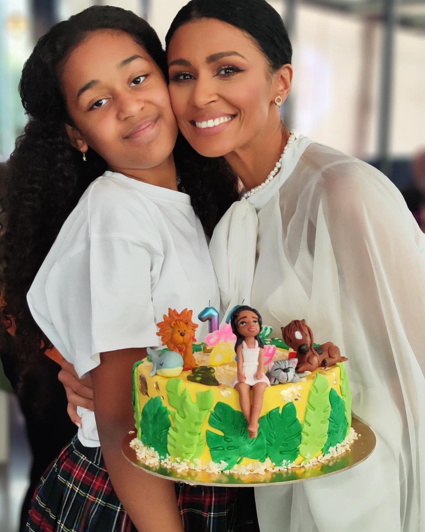 Cum o învață Majda Aboulumosha pe fiica ei să mănânce sănătos