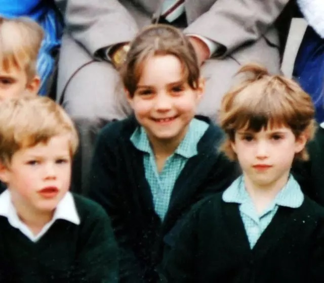 Imagini de colecție cu Kate Middleton. Cum arăta soția prințului William în copilărie FOTO