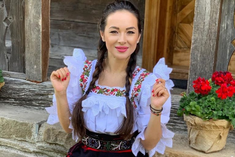 “M-au prostit medicii din România”. Cu ce se confruntă Vlăduța Lupău de ani buni. Diagnosticul primit de artistă