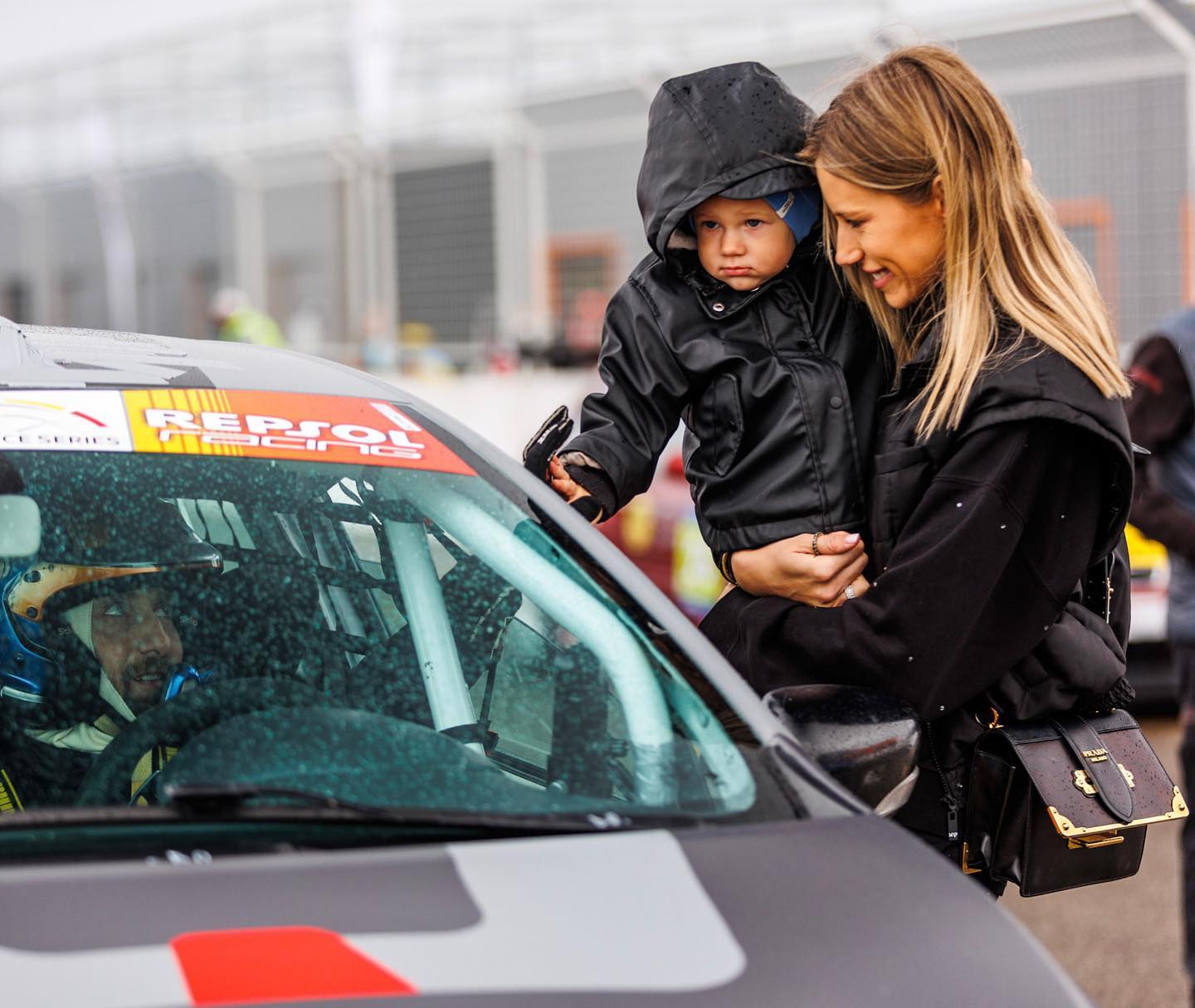 Momentul în care Gabriela Prisăcariu a vrut să-l părăsească pe Dani Oțil (4)