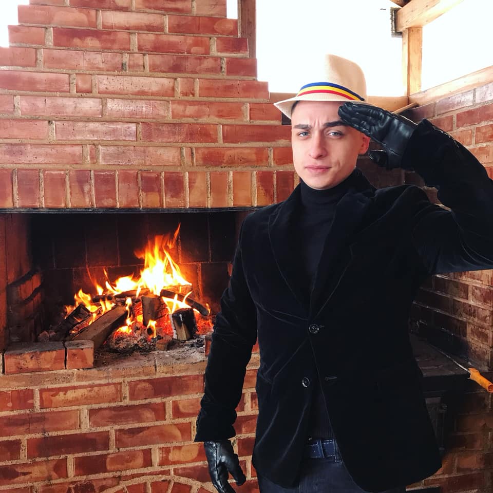 Prima întâlnire dintre Radu Țibulcă și Crina Mardare de la „Te cunosc de undeva!” a ieșit cu scântei