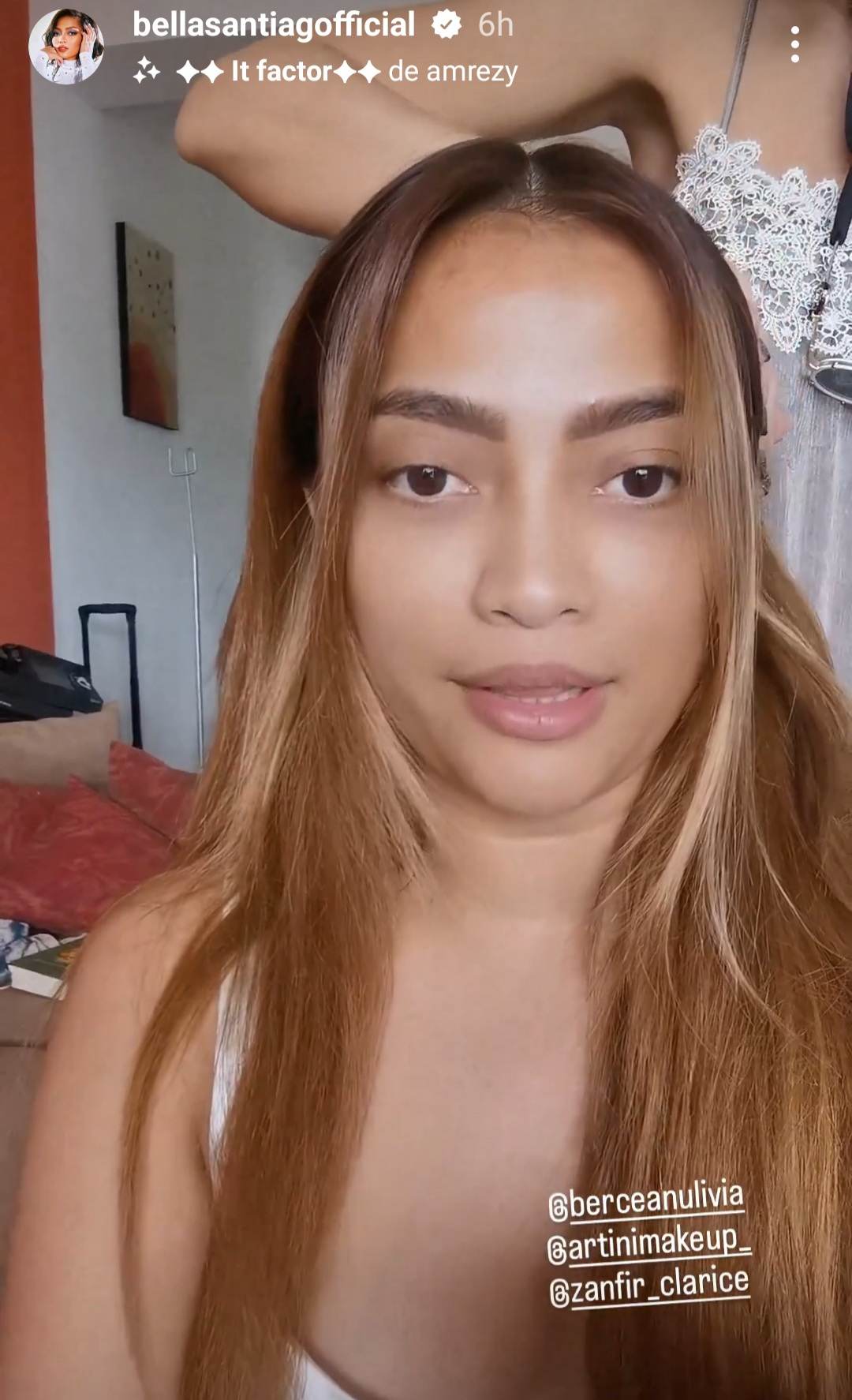 Bella Santiago, o mireasă fabuloasă. Cum și-a făcut intrarea în biserică