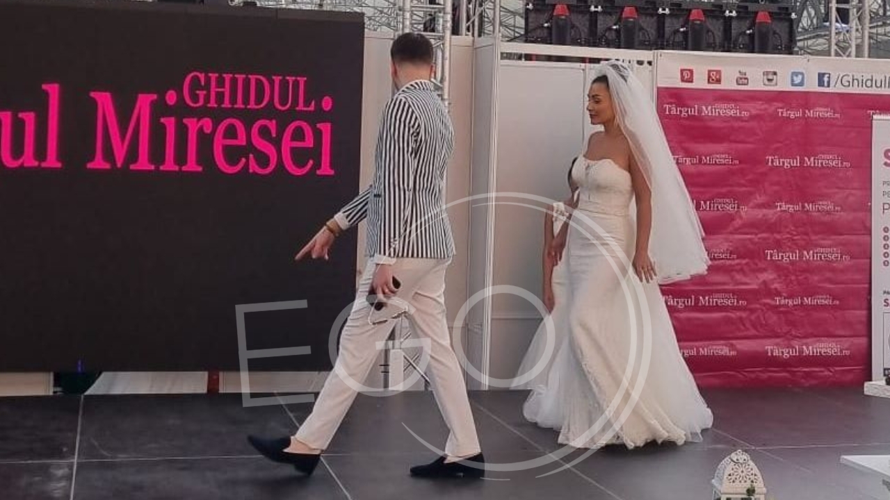 Bianca Rus a îmbrăcat rochia de mireasă
