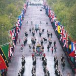 Ce conține coroana istorică purtată de regele Charles la încoronare