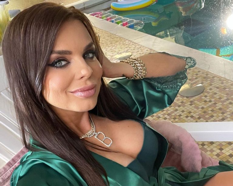 Ce și-ar dori Cătălina Grama să ducă acasă din garderoba Magdei, personajul pe care îl joacă în Clanul: “Sunt foarte scumpe!” VIDEO EXCLUSIV