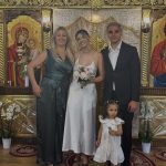 Cum arată rochia purtată de Irina Deaconescu la cununia ei religioasă. Fanii i-au reproșat că s-a îmbrăcat în pijama FOTO