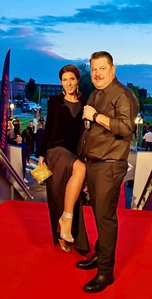 Cum arată și cu ce se ocupă soția lui Mihai Bobonete, Bobiță din Las Fierbinți. Actorul i-a făcut o declarație impresionantă